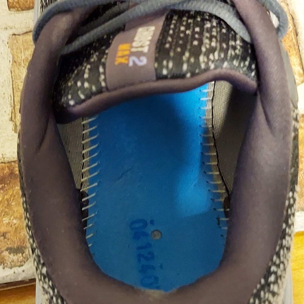 Pre-owned 2024 Brooks Ghost Max 2 - Picture 10 of 11